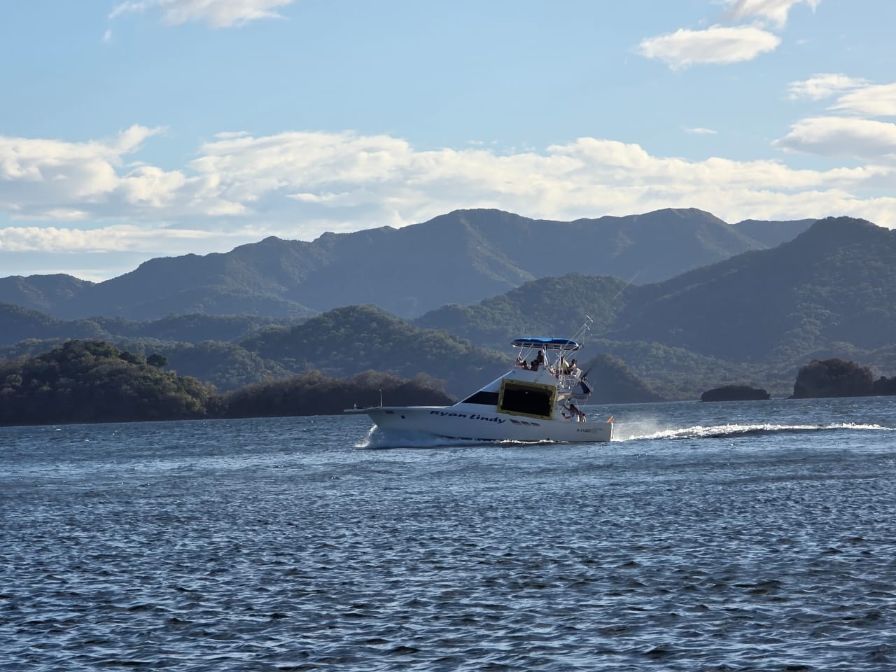 Ryan Lindy — 40-foot motor yacht charter boat, view two, Playa El Jobo Guanacaste Costa Rica